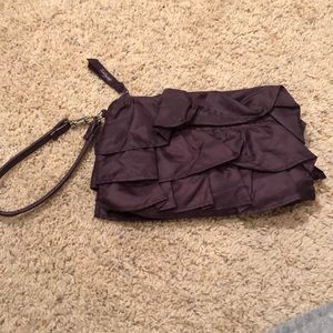 Thirty One ruffle pouch